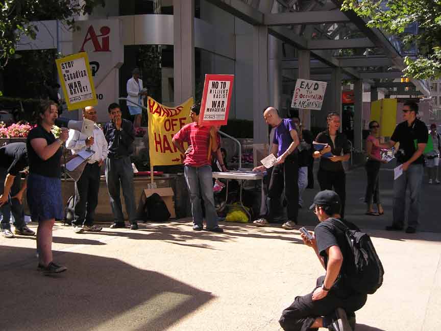 MAWO Co-Chair Shannon Bundock speaking to the crowd July 21st 2005.