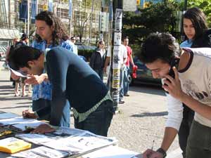 Petitioning at MAWO Antiwar Rally - Vancouver Art Gallery April 23, 2006